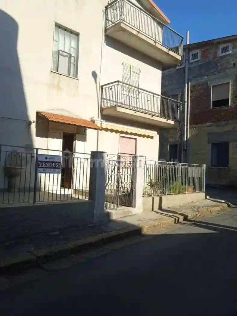Palazzo - Edificio - foto 2