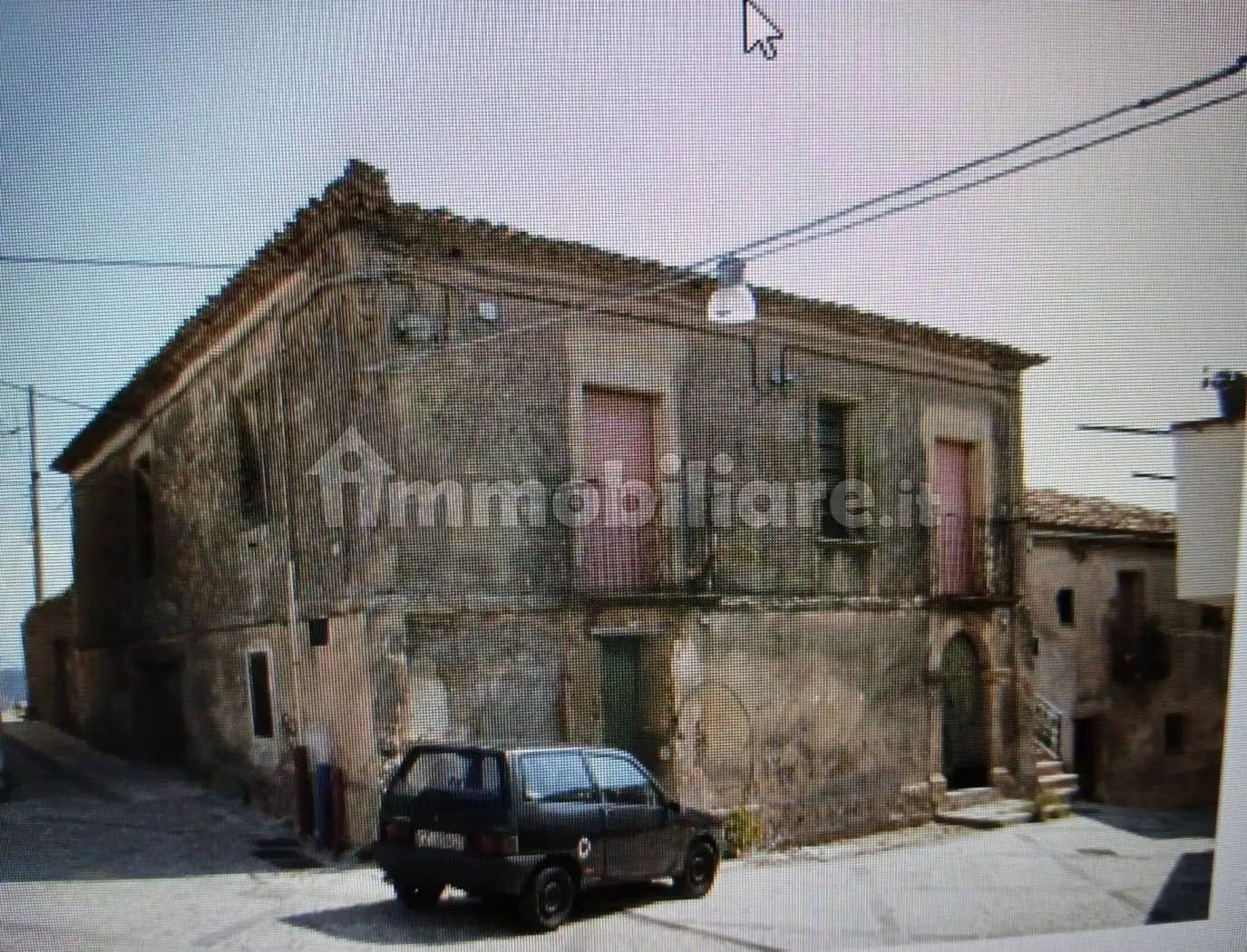 Palazzo - Edificio in vendita a Squillace