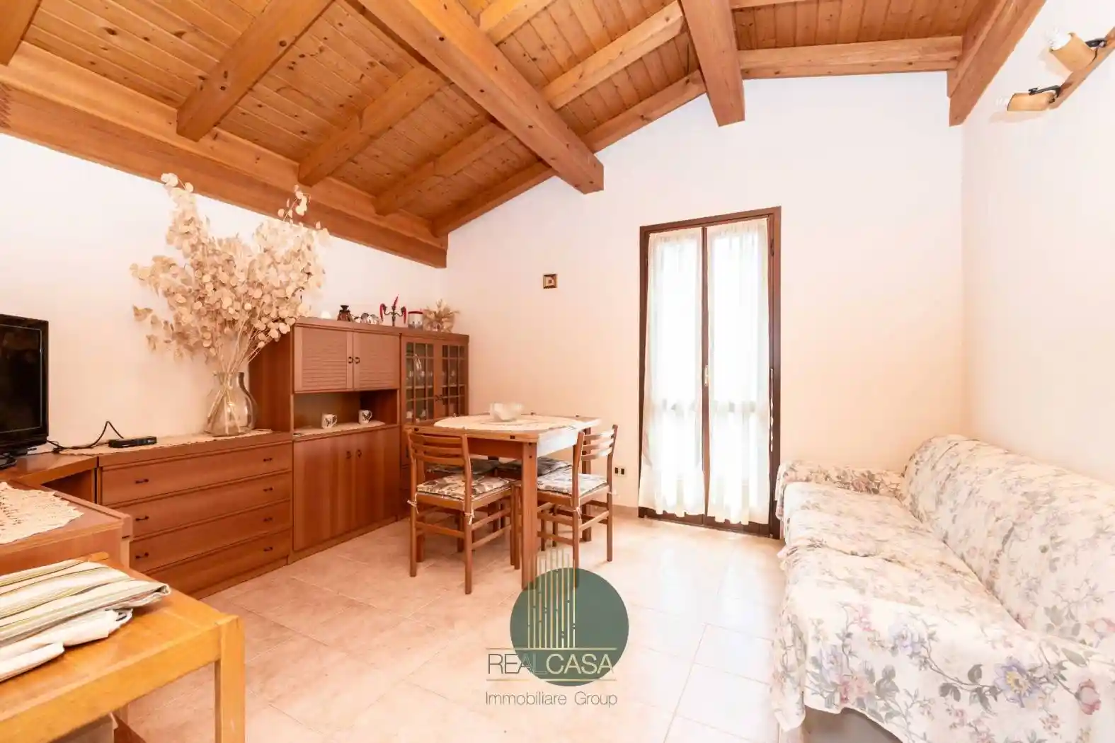 Casa indipendente in vendita a Zavattarello