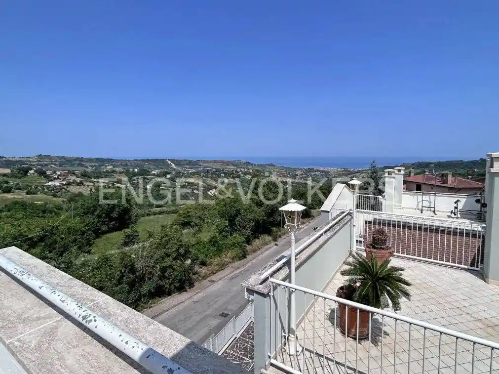 Appartamento in vendita a Acquaviva Picena