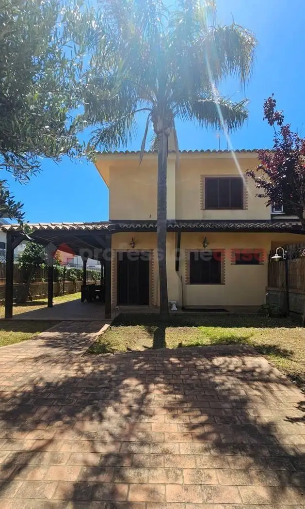 Villa in vendita a Montauro