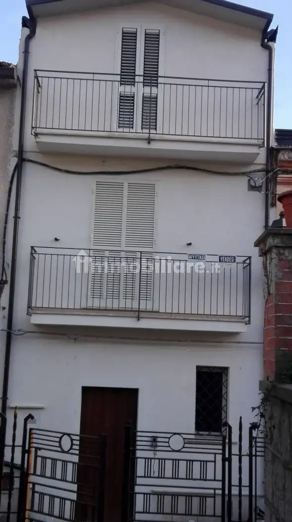 Appartamento in vendita a Piana di Monte Verna