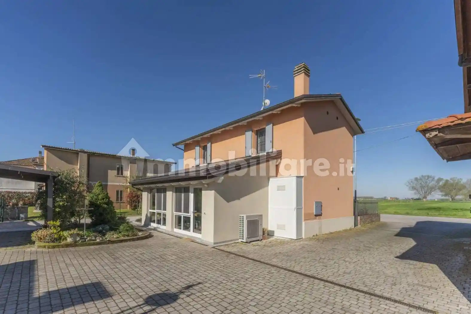 Villa in vendita a Poggio Renatico