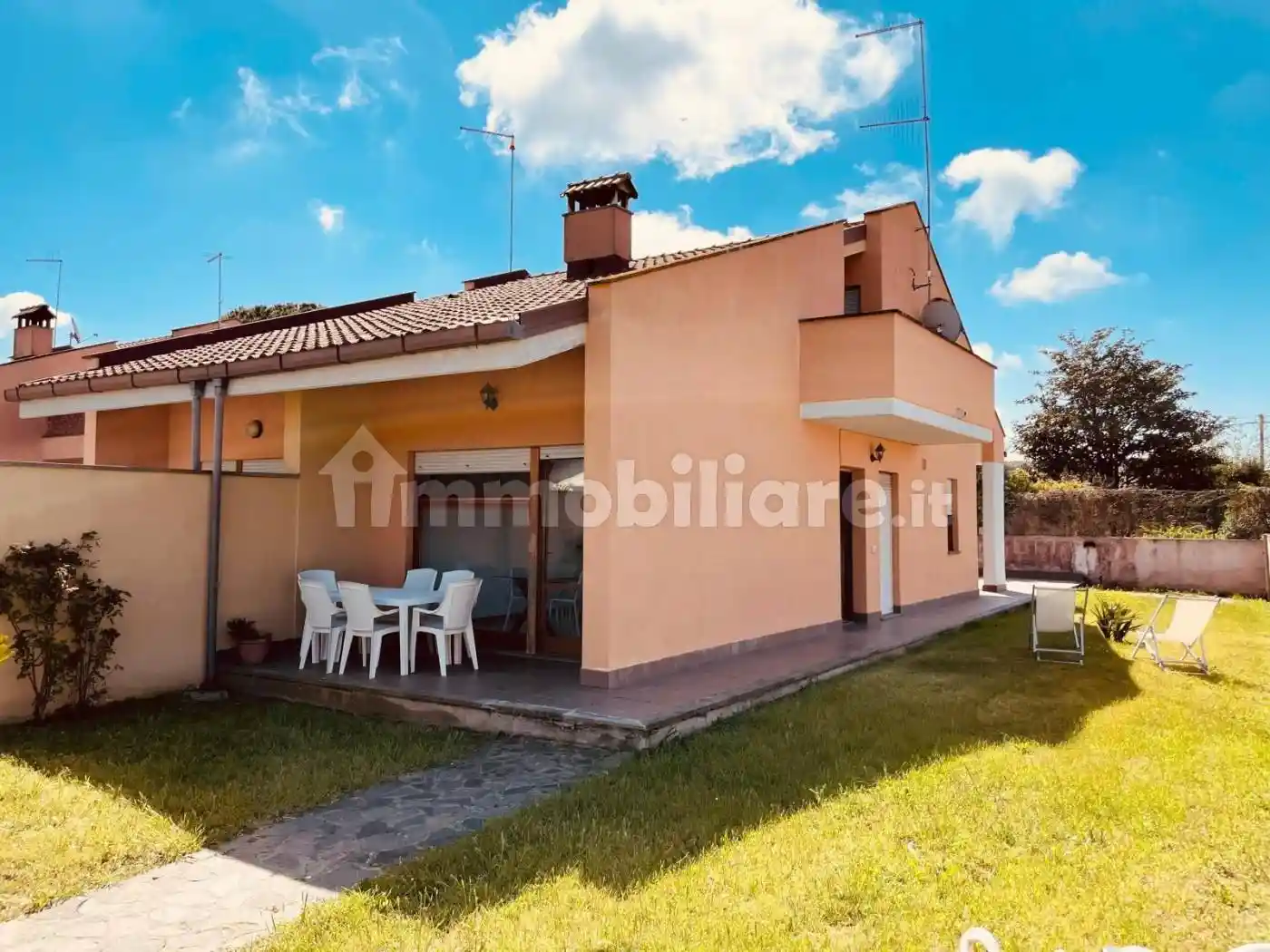 Villa in vendita a Ardea