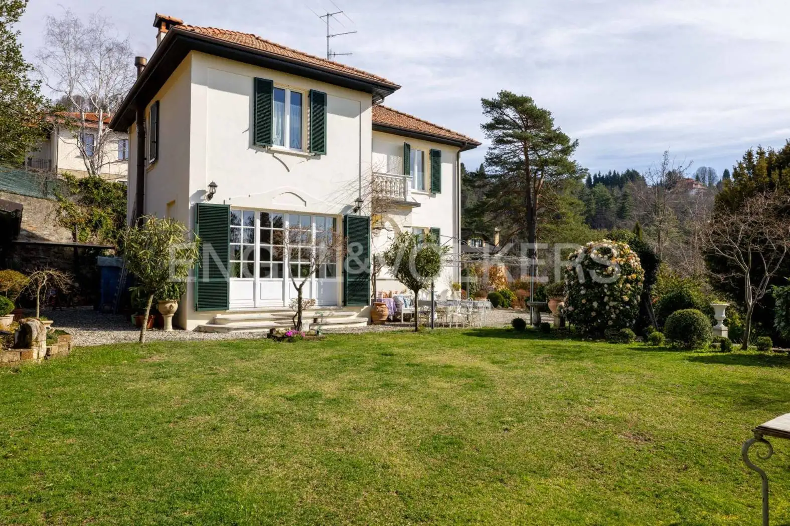 Villa in vendita a Bee