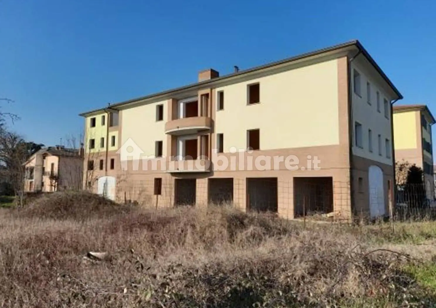 Palazzo - Edificio in Vendita - foto 2