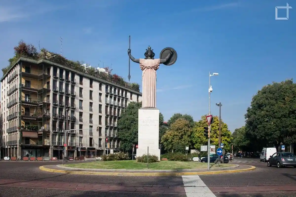 Palazzo - Edificio in vendita a Pavia
