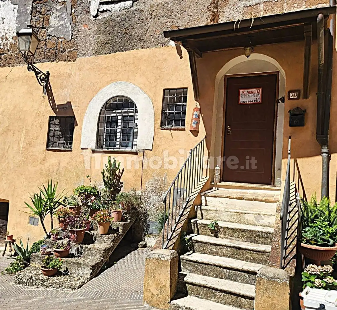 Appartamento in vendita a Corchiano