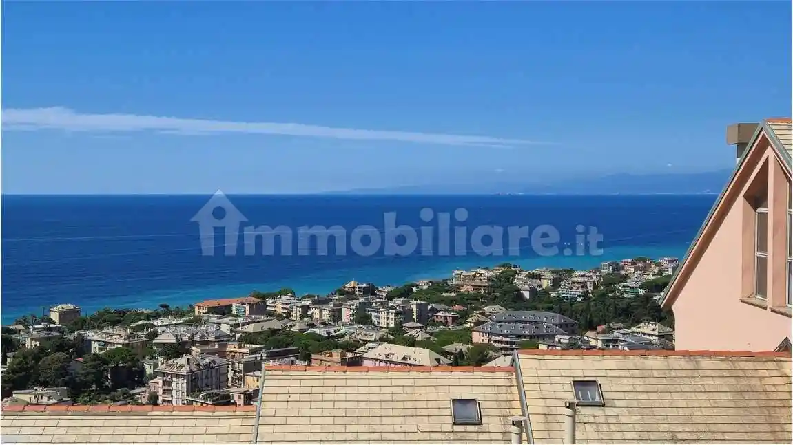 Appartamento in vendita a Genova