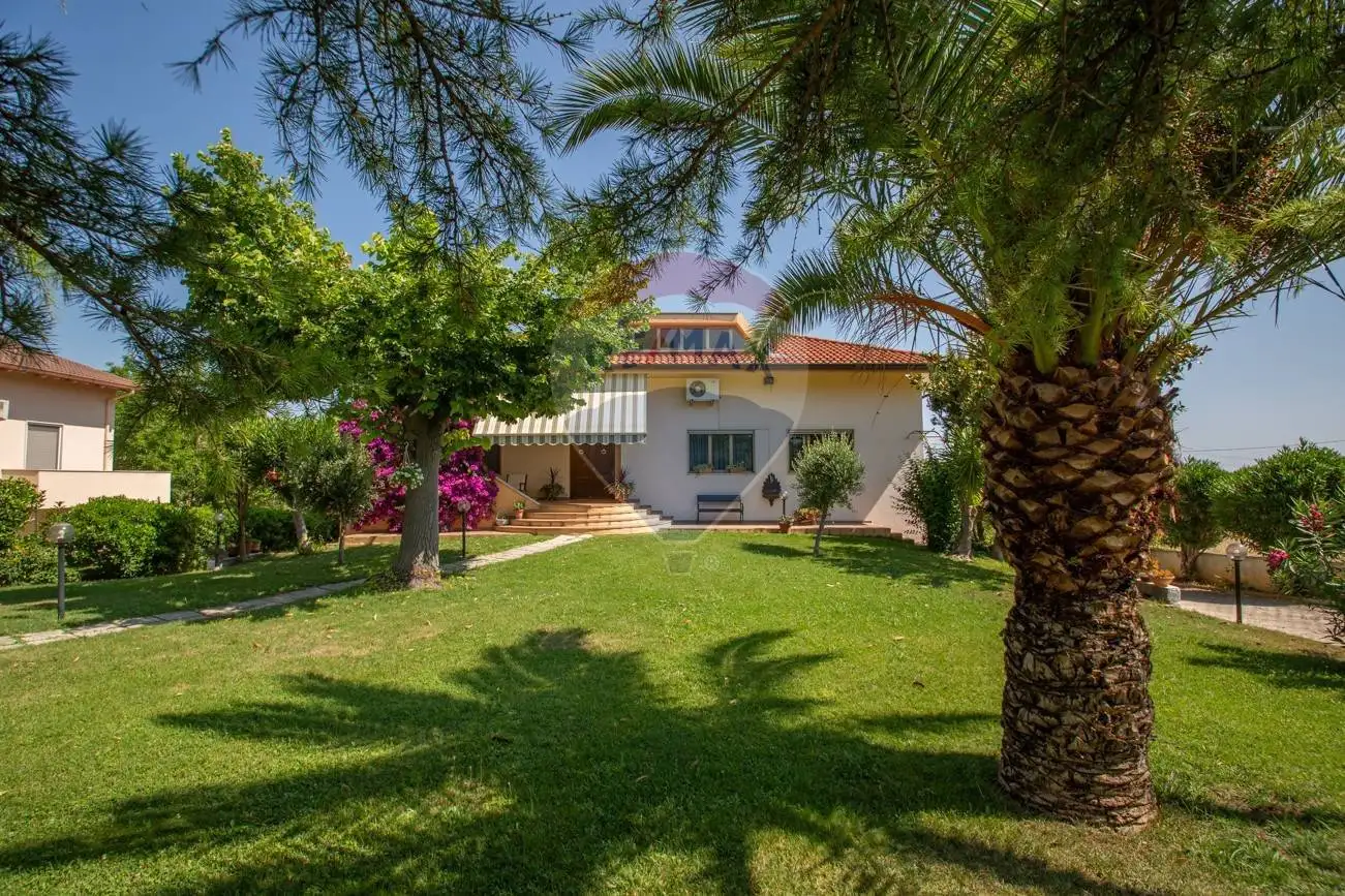 Villa in vendita a Pianella