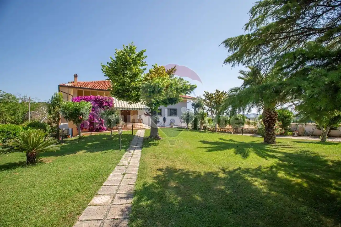 Villa unifamiliare via Delle Querce, Pianella - foto 2