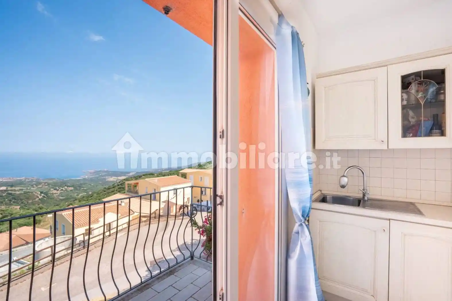 Appartamento in vendita a Trinità d'Agultu e Vignola