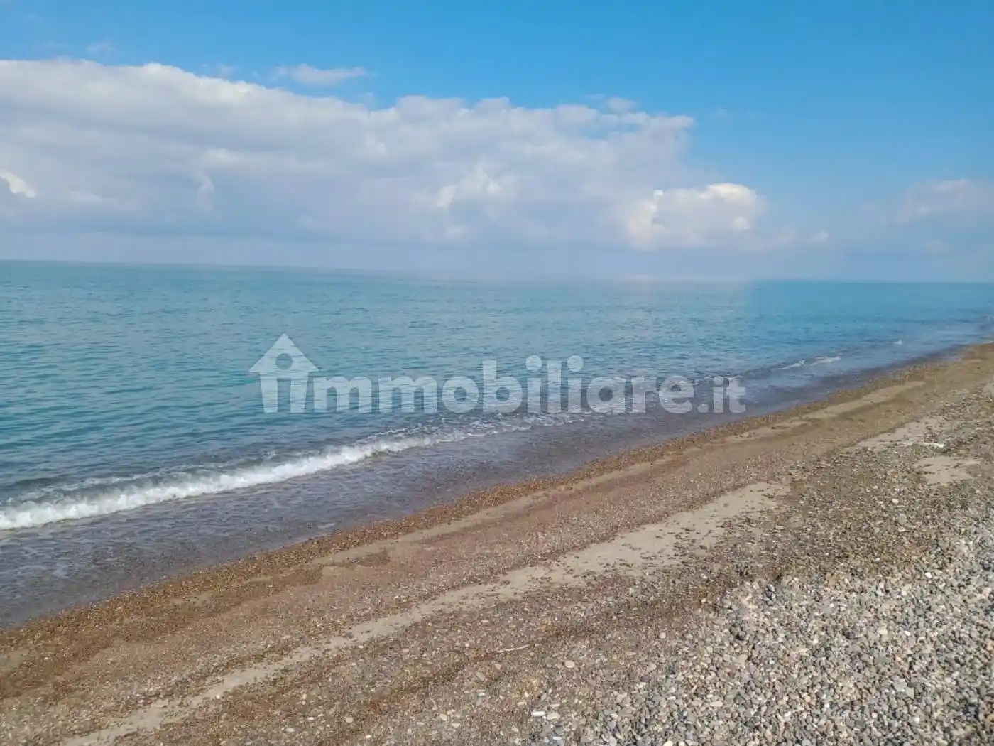 Villa in affitto a Campofelice di Roccella