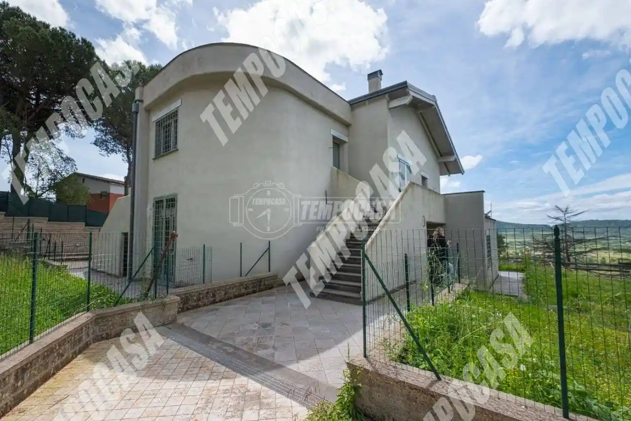 Appartamento in vendita a Campagnano di Roma