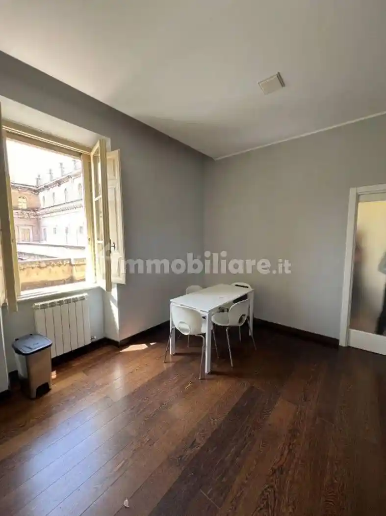 Bilocale via delle Quattro Fontane 16, Barberini, Roma - foto 4