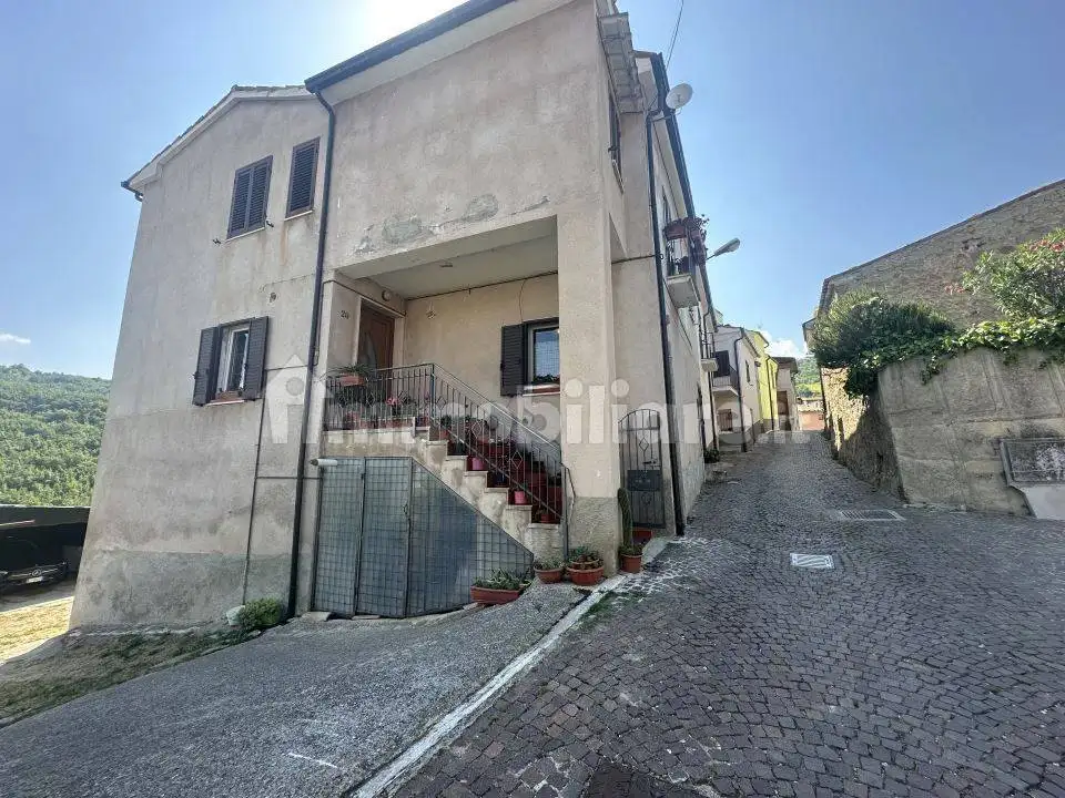 Villa in vendita a Montorio al Vomano