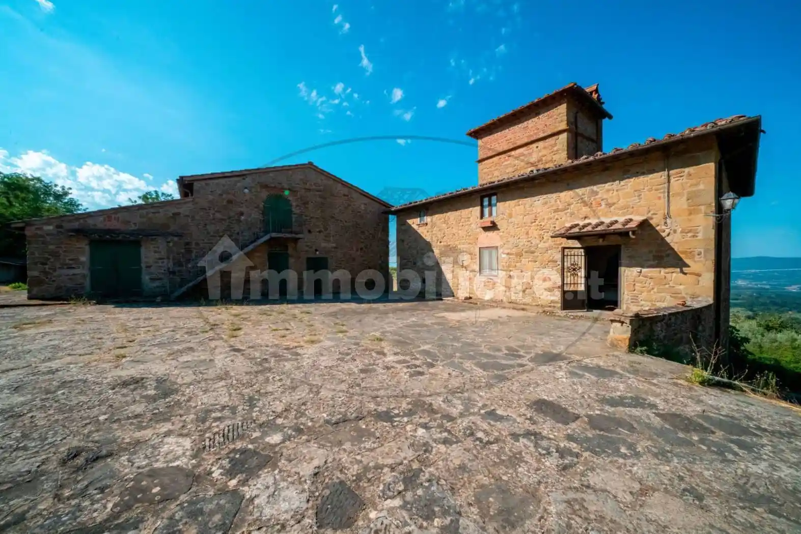 Rustico - Casale in vendita a Reggello