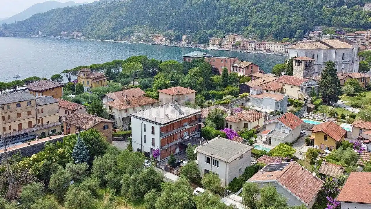 Villa in vendita a Toscolano-Maderno