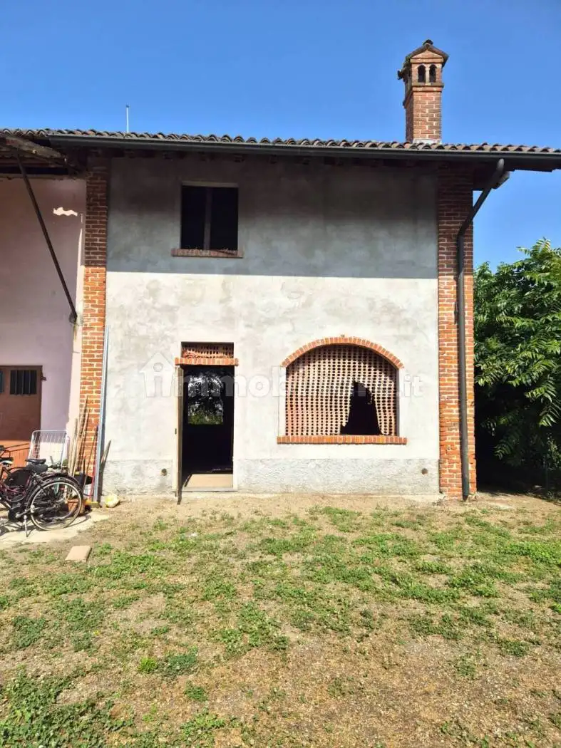 Casa indipendente in vendita a Torre de' Negri