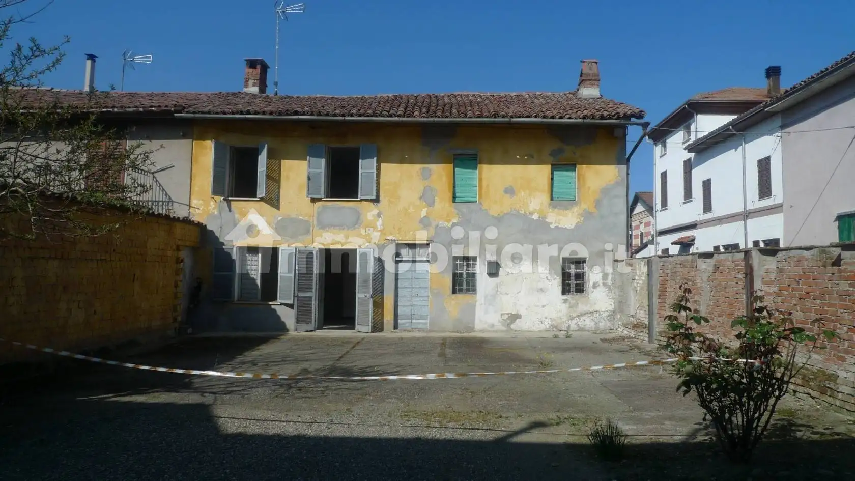Casa indipendente in vendita a Alluvioni Piovera