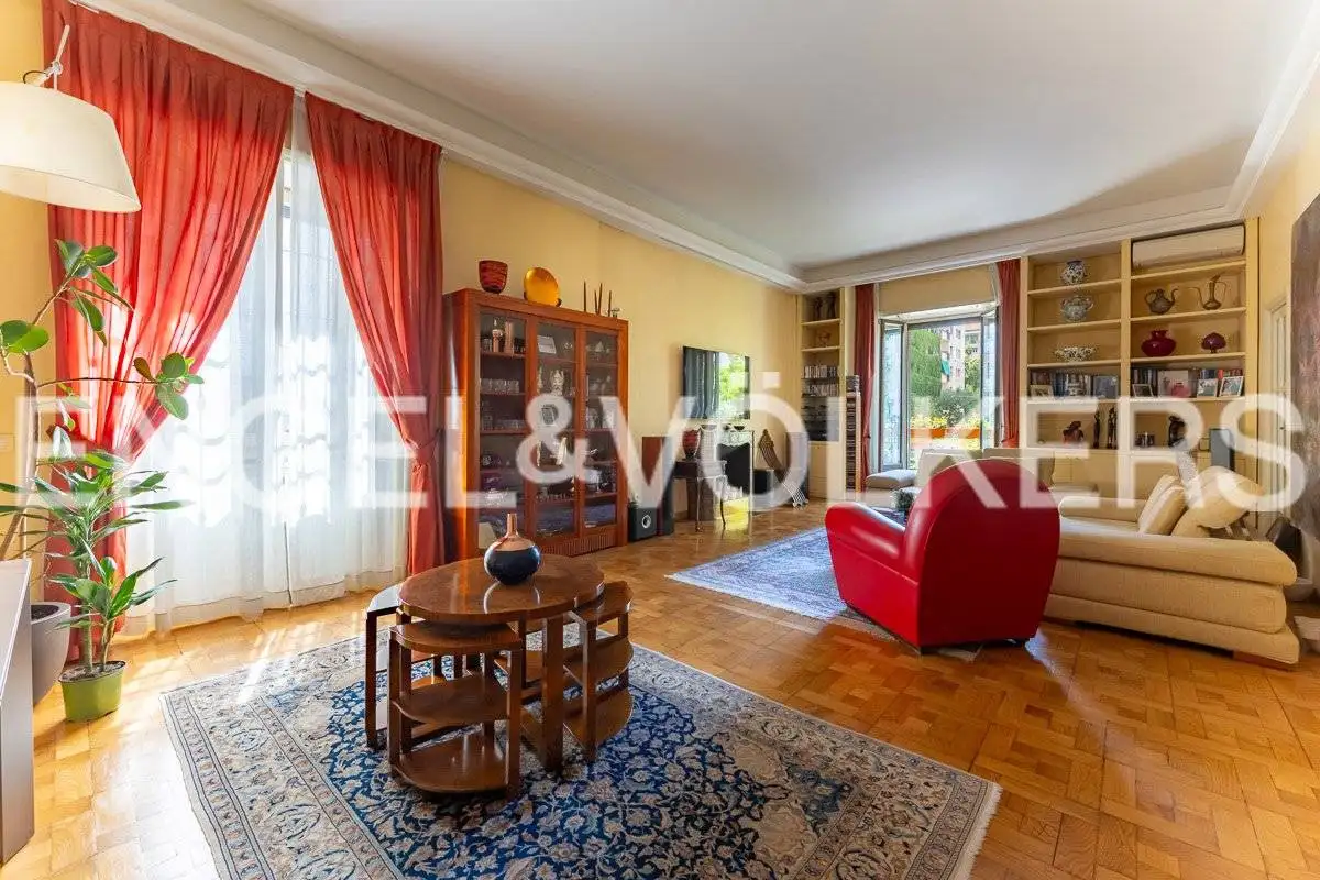 Apartment in vendita a Milan