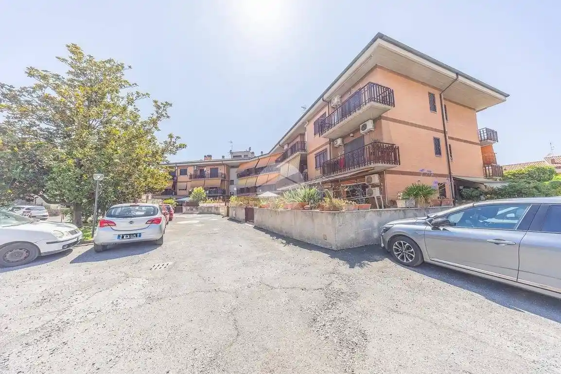 Trilocale via Raffaele Garofalo 14, Romanina, Roma - foto 2