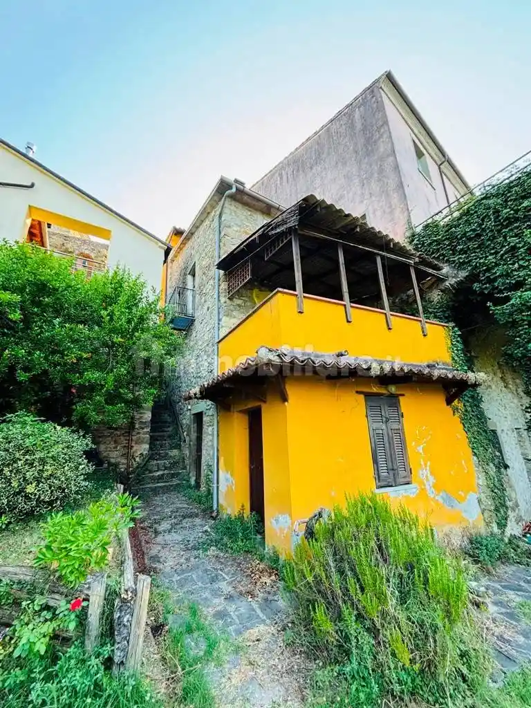 Rustico - Casale in vendita a Bagnone