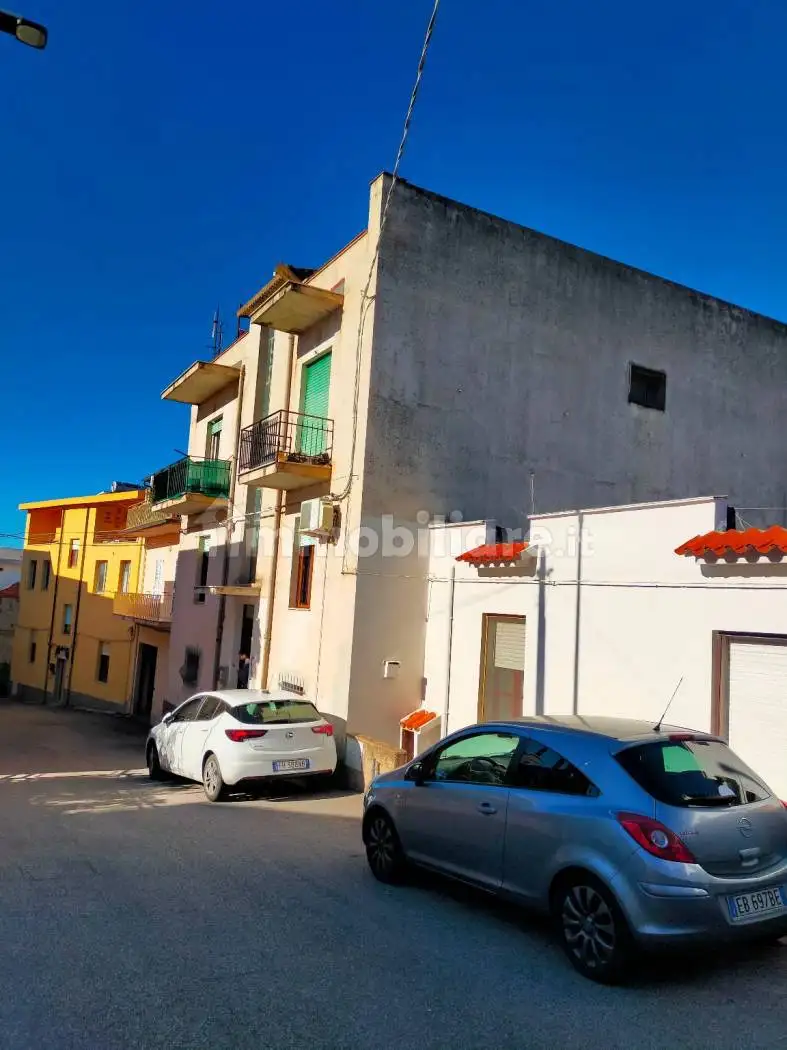 Quadrilocale via Sardegna 7A, Centro, Dorgali - foto 3