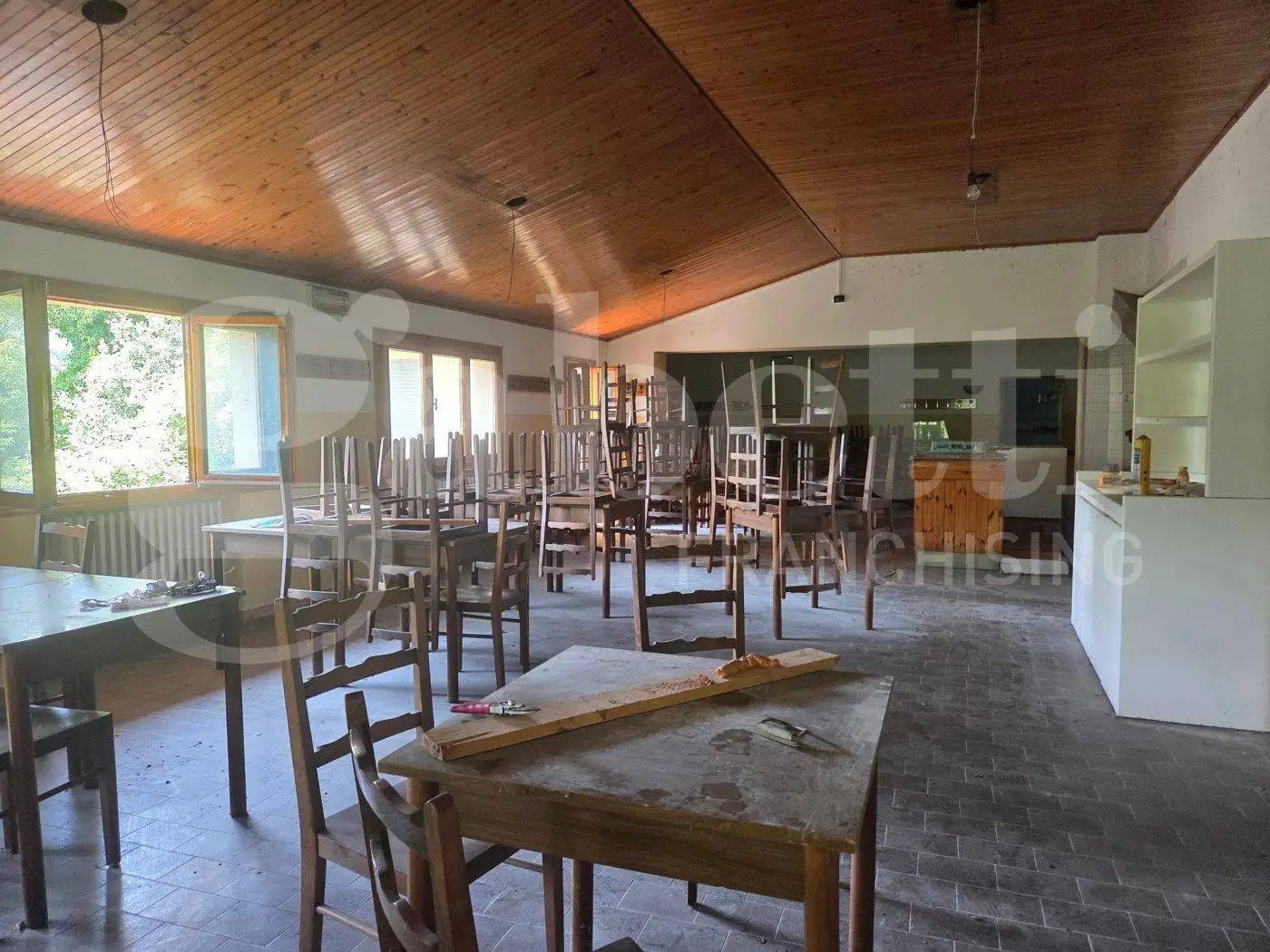 Palazzo - Edificio in vendita a Grizzana Morandi