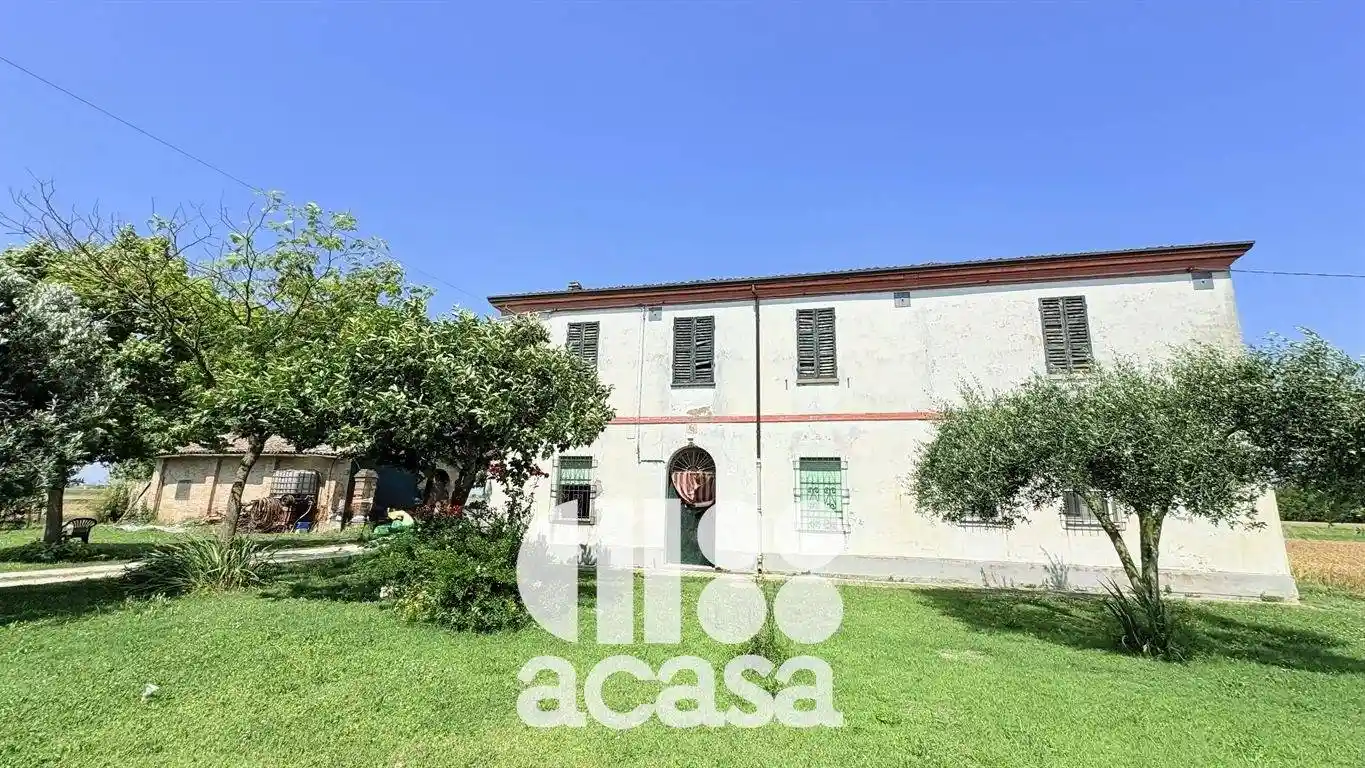 Rustico - Casale in vendita a Ravenna