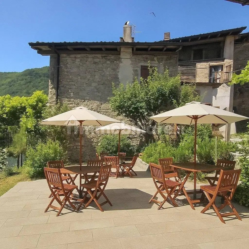 Casa indipendente in vendita a Valvestino