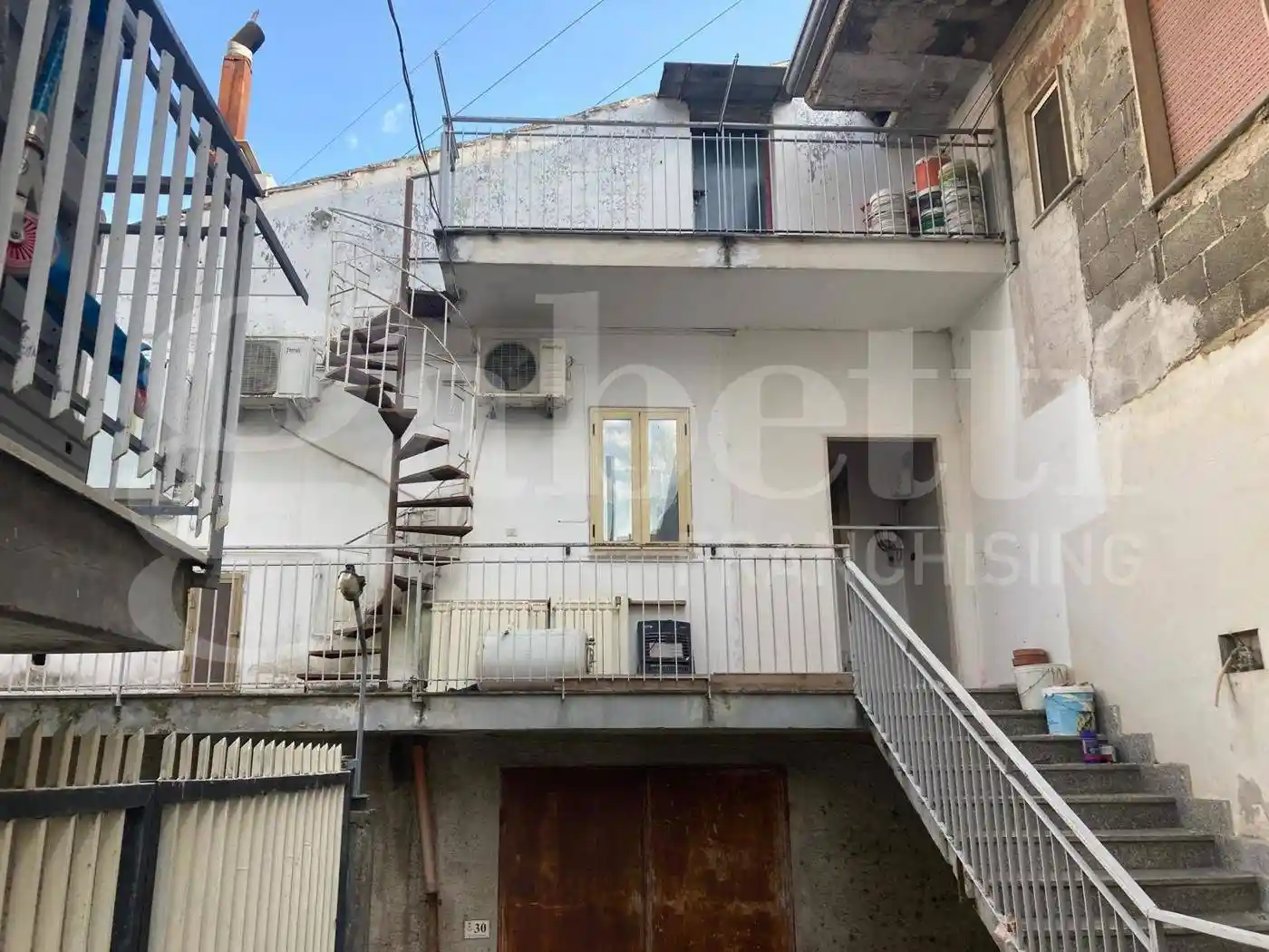 Casa indipendente in vendita a Olevano sul Tusciano
