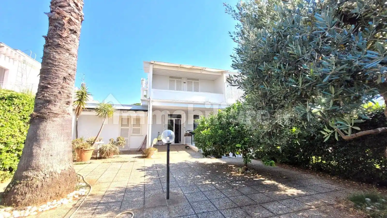 Villa in vendita a Nettuno