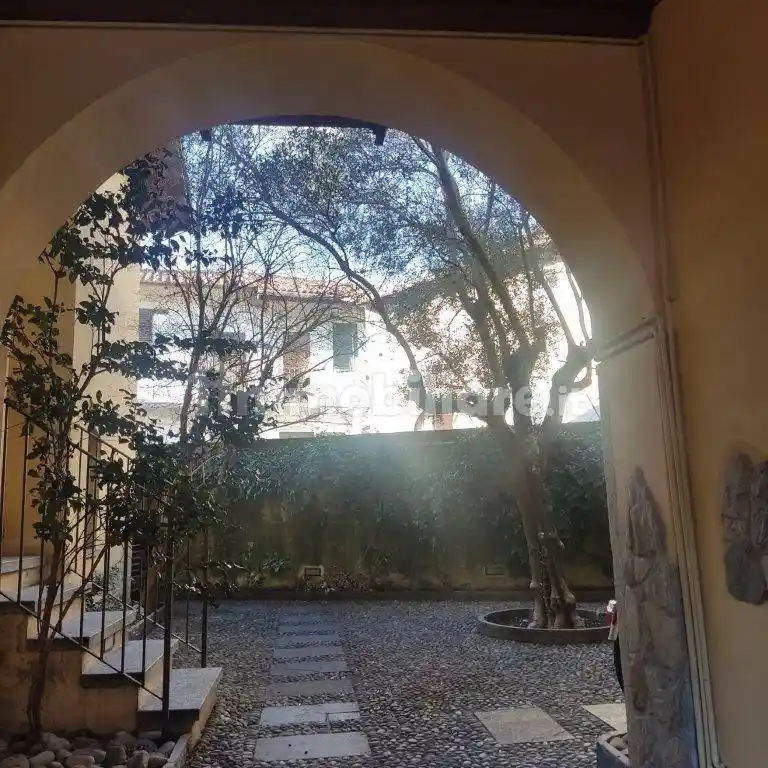 Appartamento in vendita a Gavirate