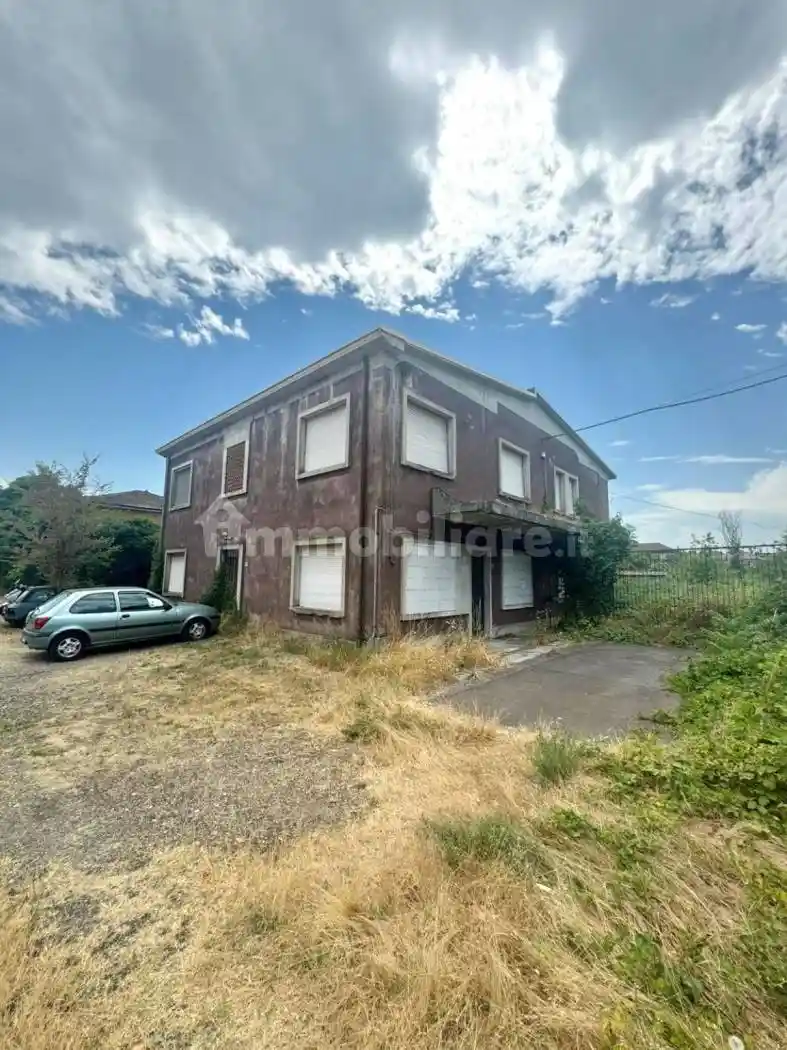 Villa in vendita a Giussago