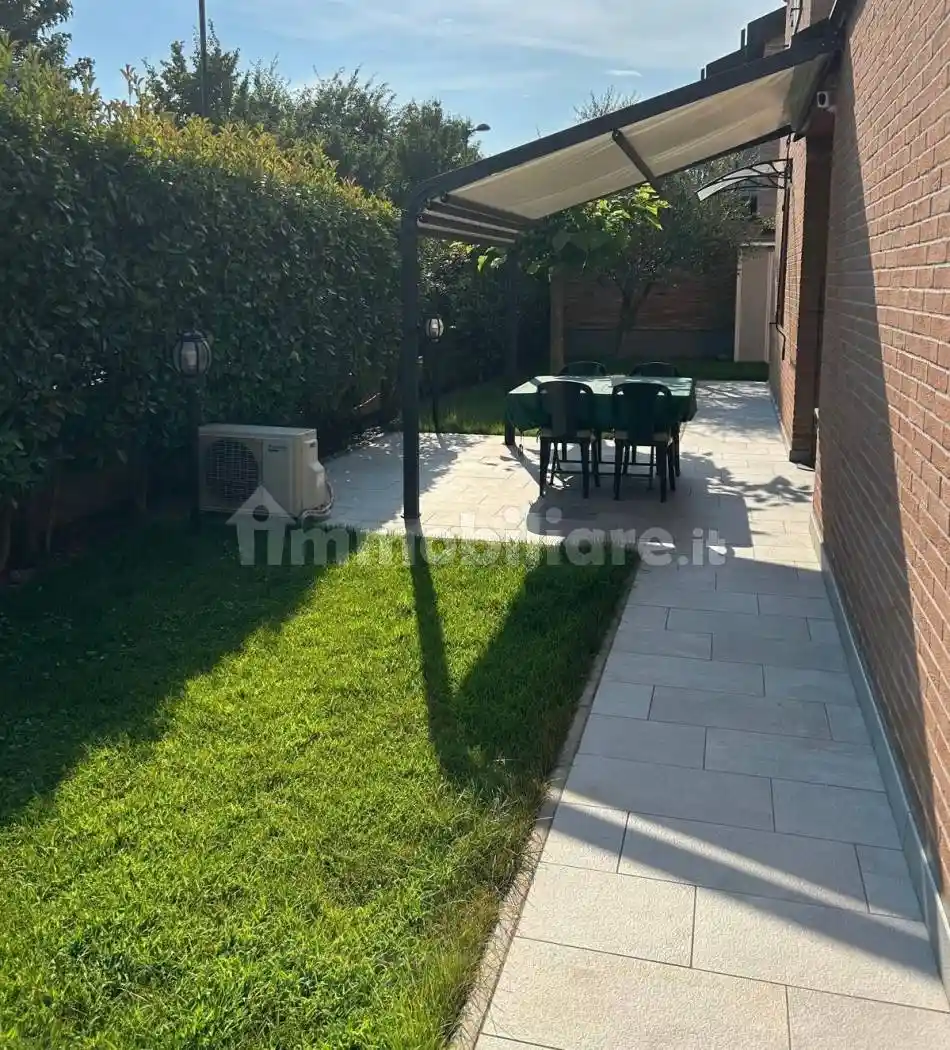 Villetta a schiera in vendita a Reggio Emilia