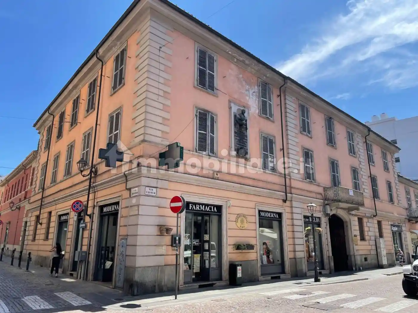 Palazzo - Edificio in vendita a Asti