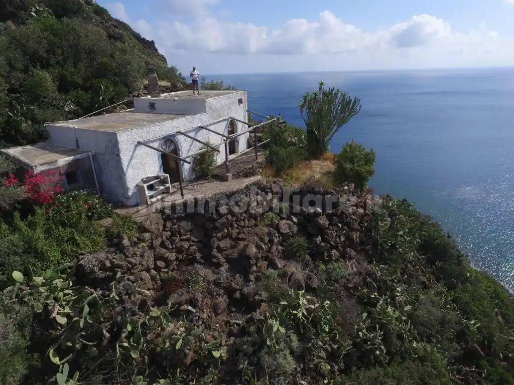 Villa in vendita a Lipari