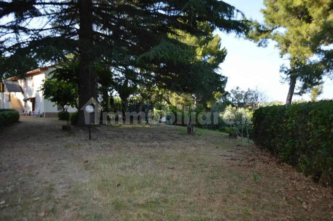 Rustico - Casale in vendita a Ancona