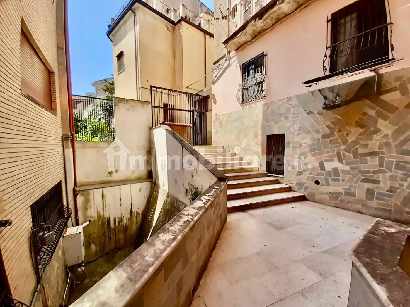 Trilocale Vico 4 Giuseppe Raffaelli, Centro Storico, Catanzaro - foto 2