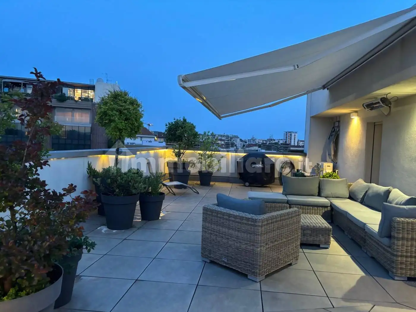 Penthouse - Attic in vendita a Milan