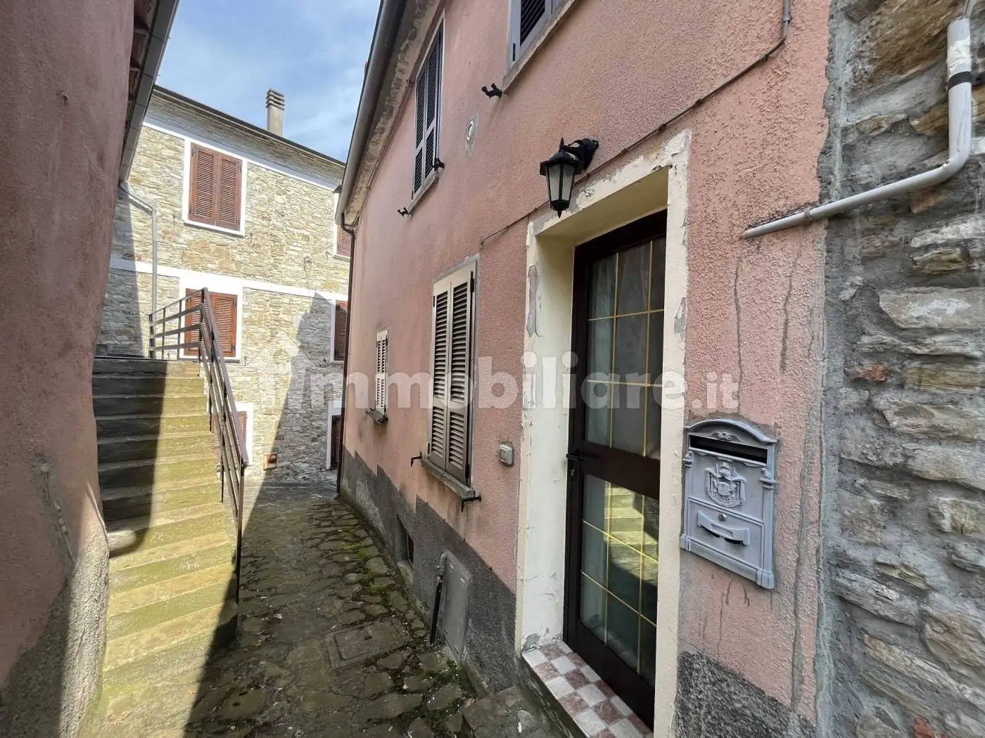 Rustico - Casale in vendita a Bardi