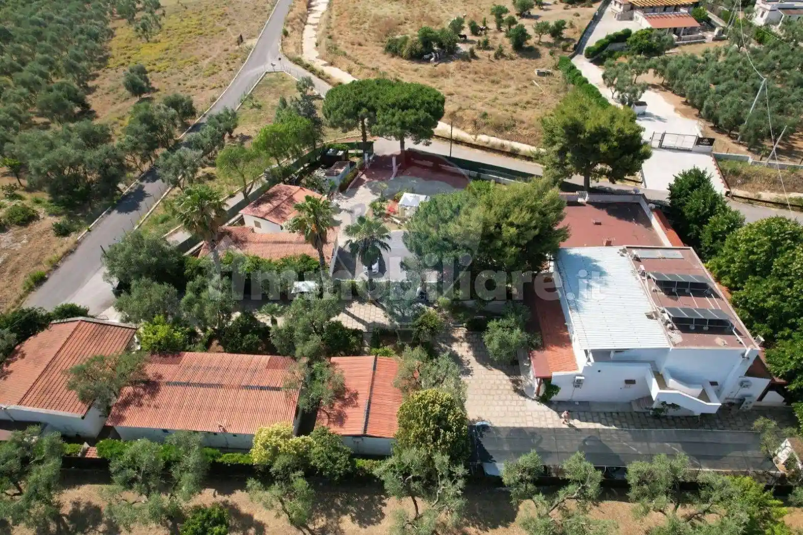 Palazzo - Edificio in vendita a Vieste