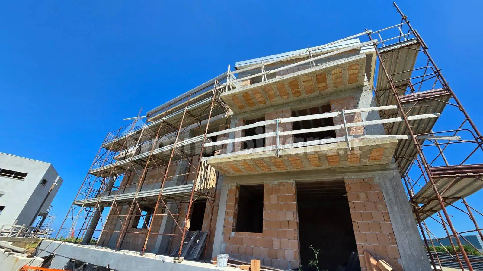 Palazzo - Edificio in vendita a Belvedere Marittimo