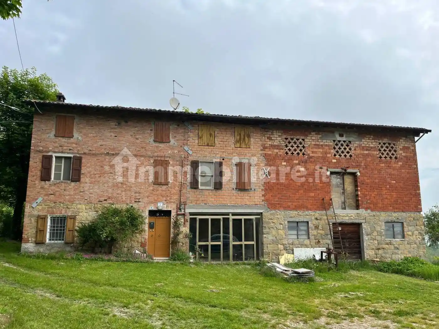 Rustico - Casale in vendita a Serramazzoni