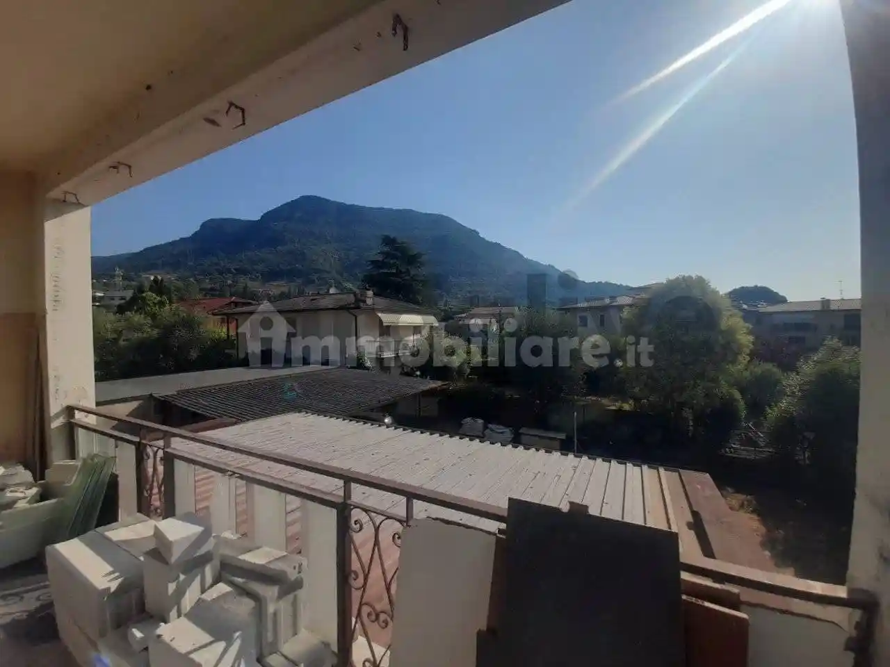 Appartamento in vendita a Salò