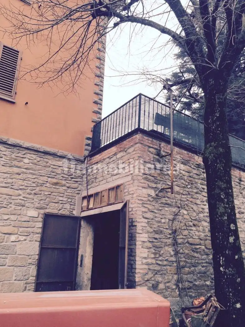 Casa indipendente in vendita a Castel del Rio