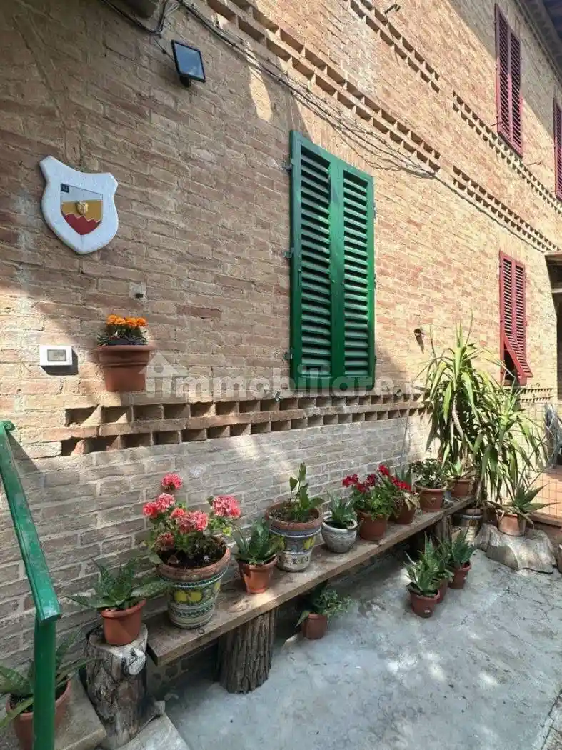 Villa bifamiliare Strada di Certosa 17, Fuori Porta Romana, Siena - foto 4