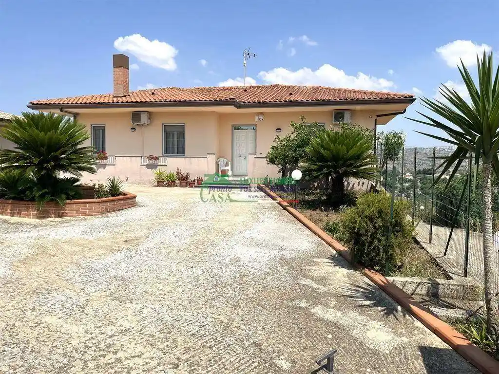 Villa unifamiliare Contrada Sant'Antonio Piano Ceci 18/C, Fiumara, Modica - foto 3