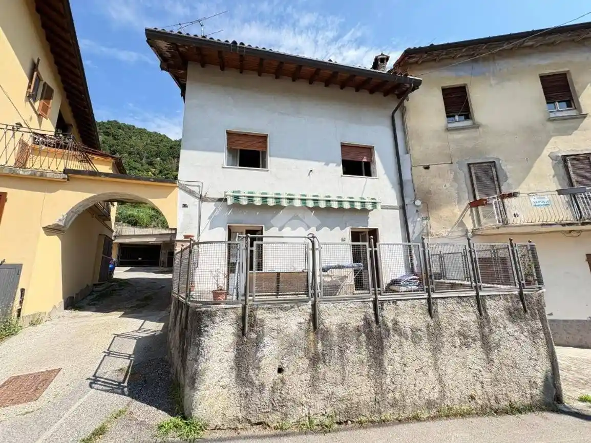 Casa indipendente in vendita a Olgiate Molgora